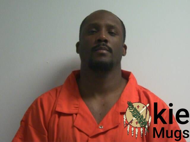 Booking photo of Gerald Lon Sanders