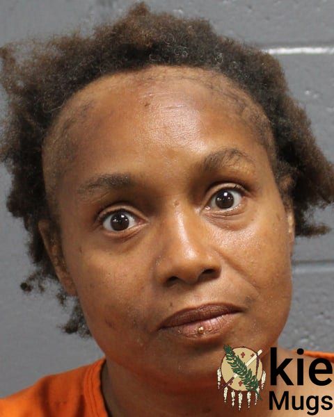 Booking photo of Rinica Nicole Sanders