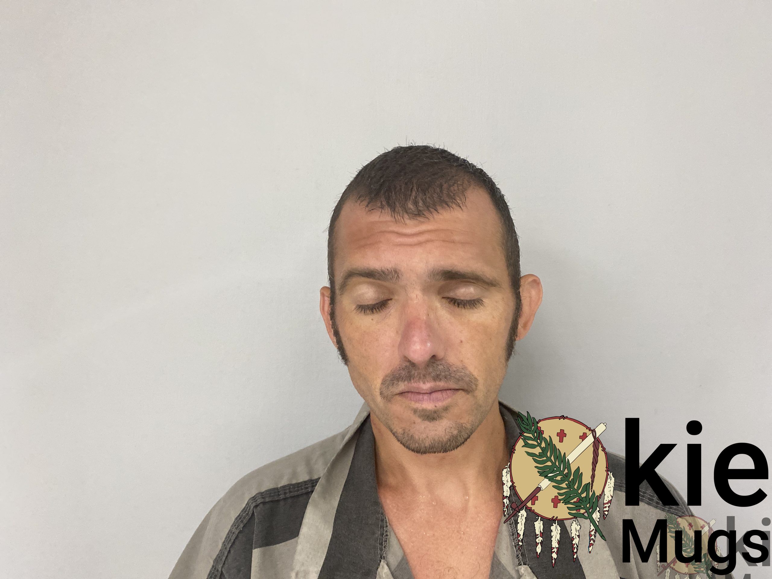 Booking photo of Robert Mcglothen