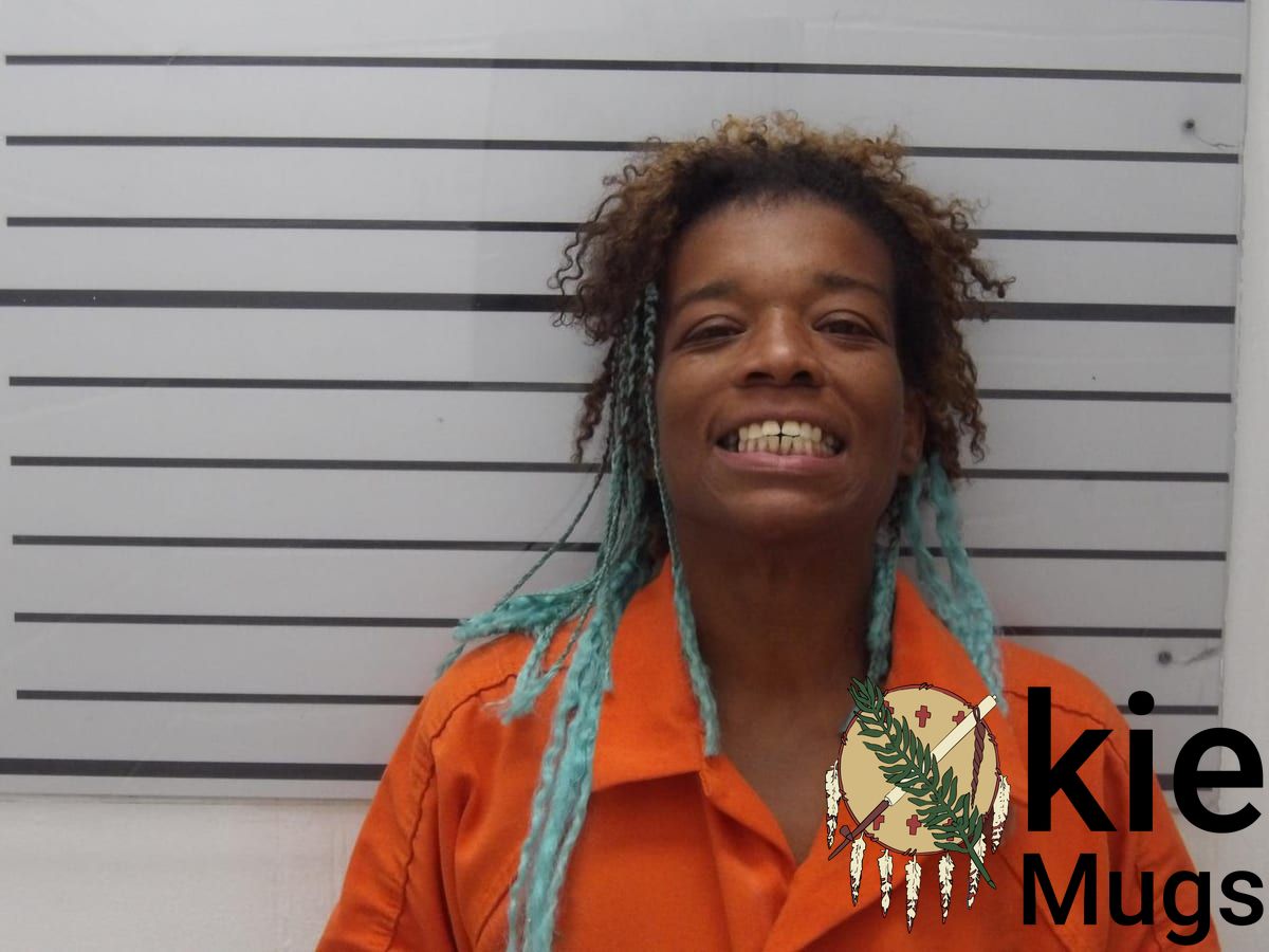 Booking photo of Nikita Theresa Pickens