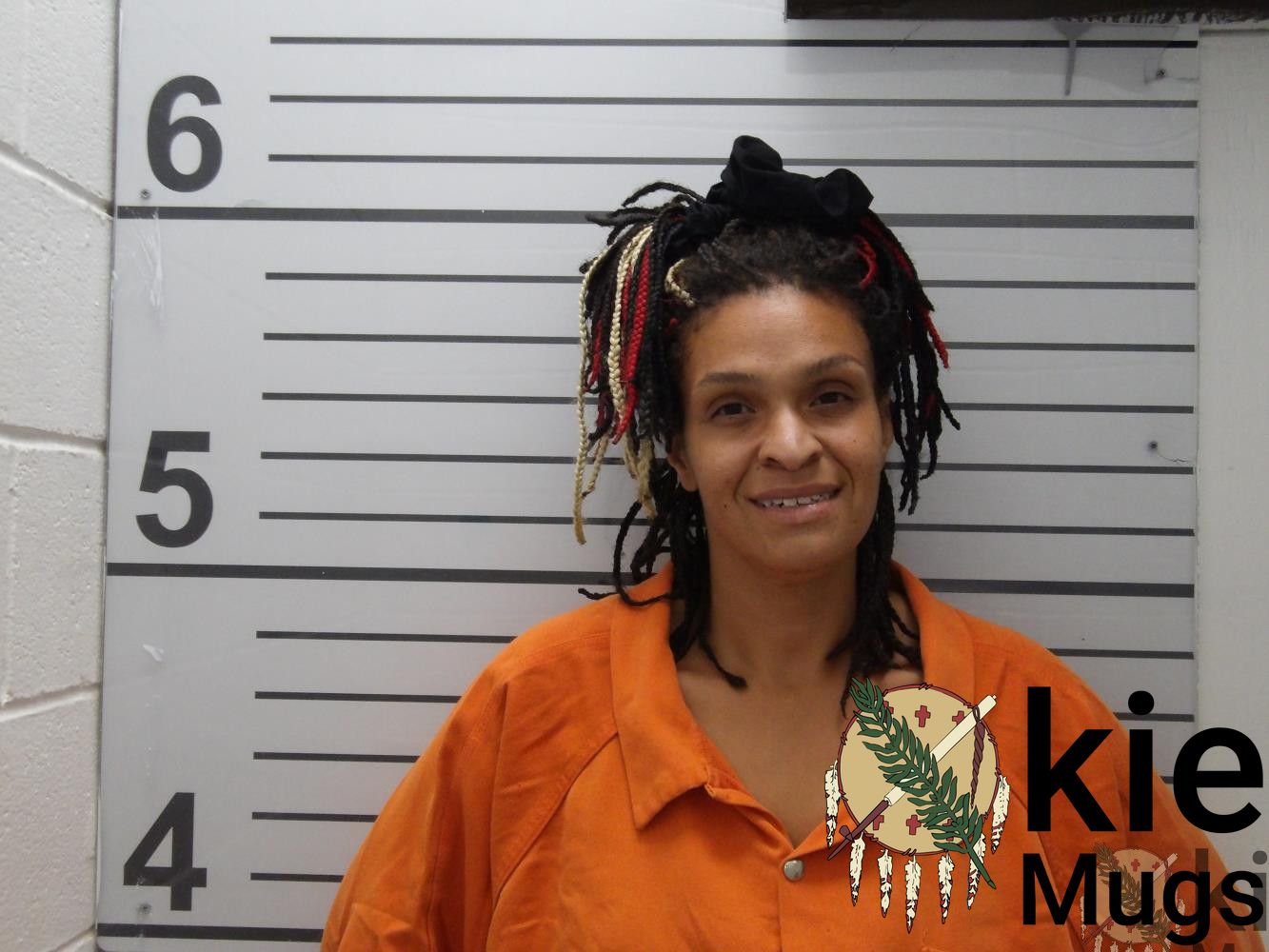 Booking photo of Lateisha Danielle Murray