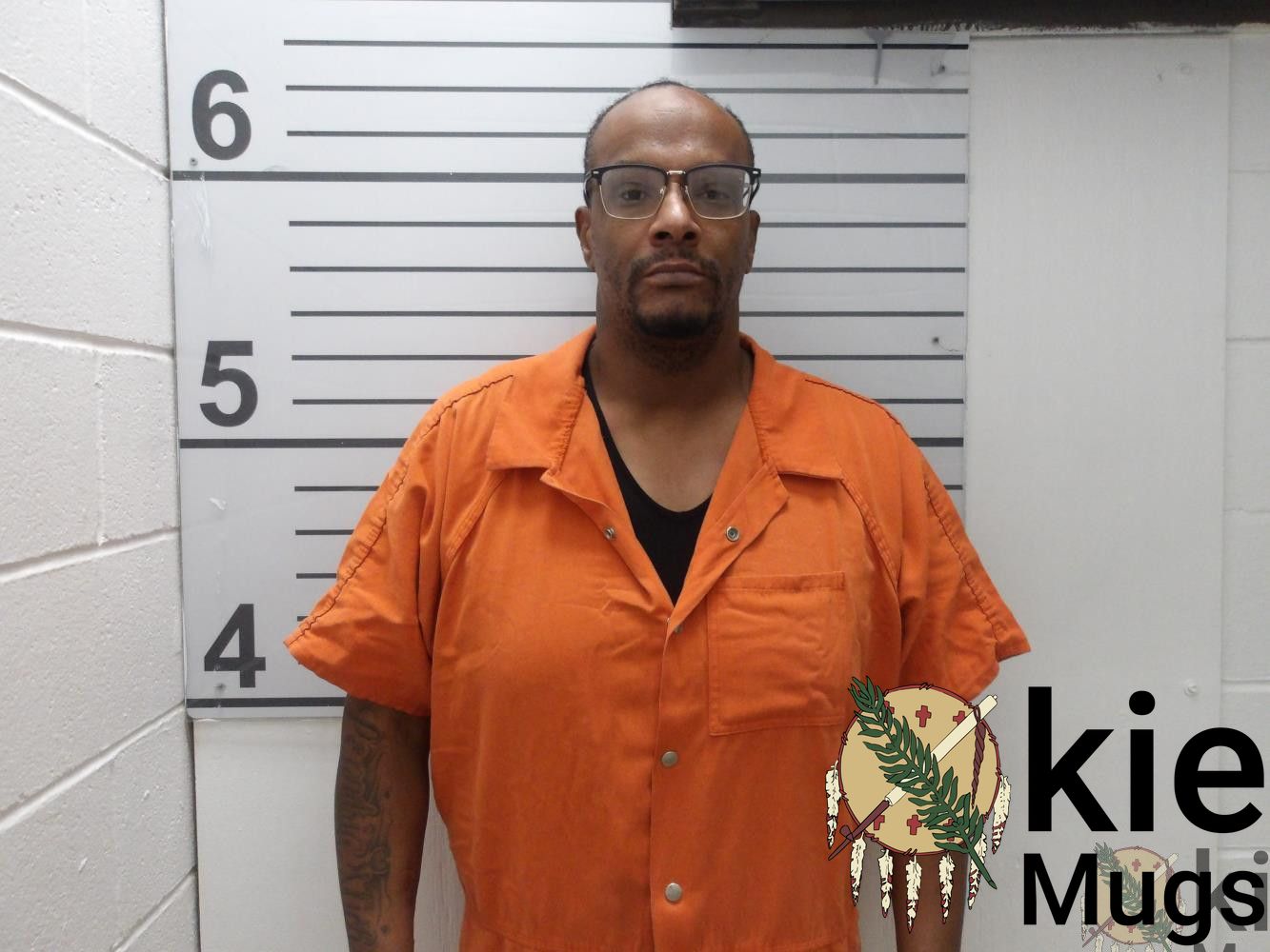 Booking photo of Brandon Edward Thompson