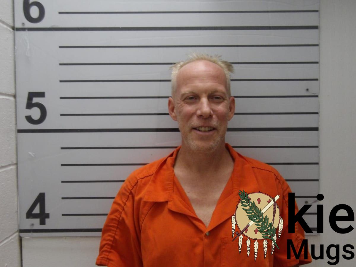 Booking photo of Aaron Michael Bernreuter