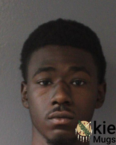 Booking photo of Malachi Deandre Fluellen