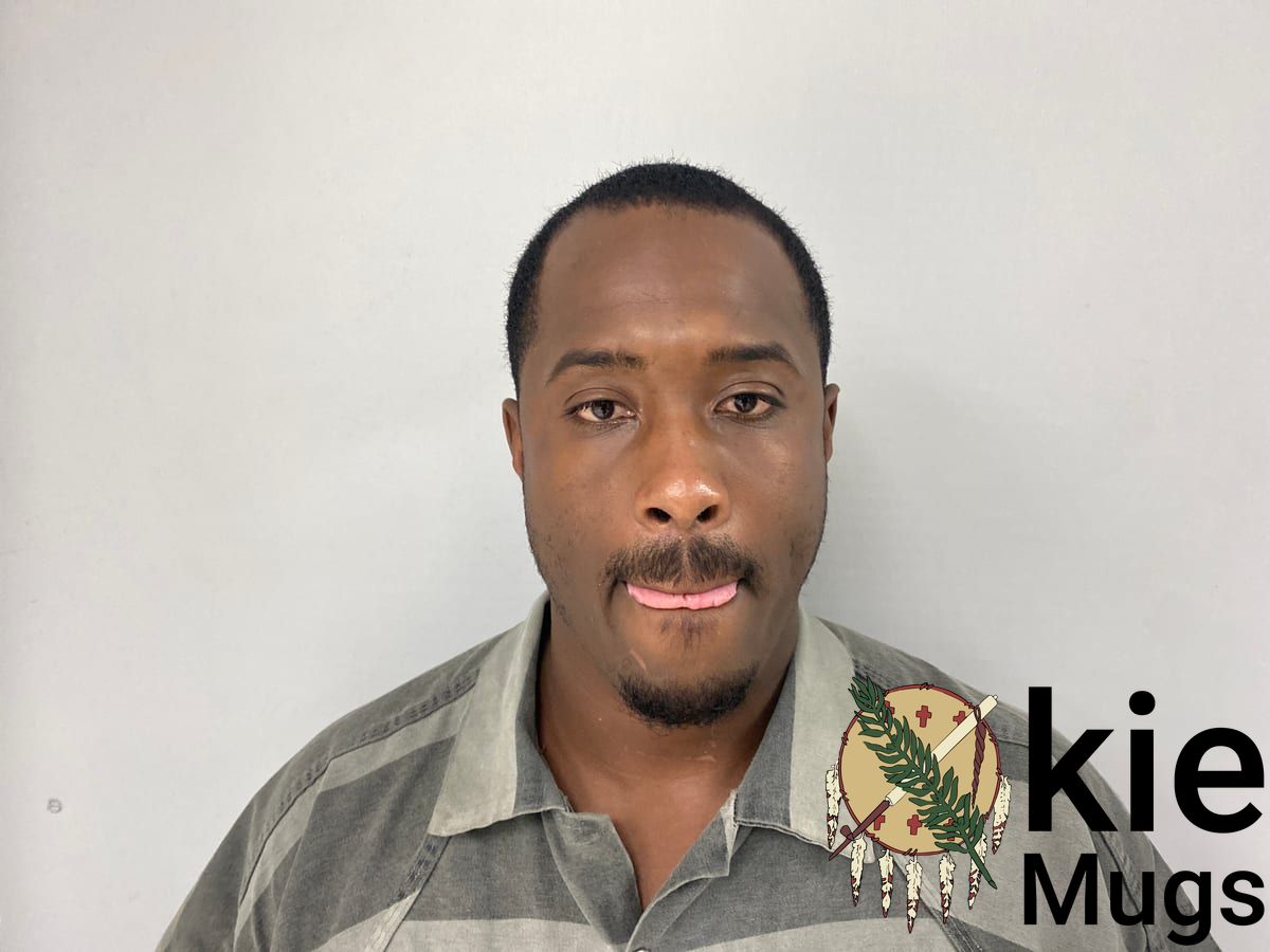 Booking photo of Trashad Owens