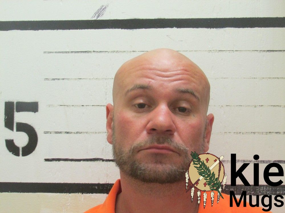 Booking photo of DUSTIN WILLIAM HARP