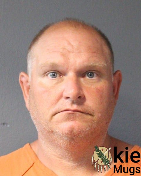 Booking photo of James - Overstreet