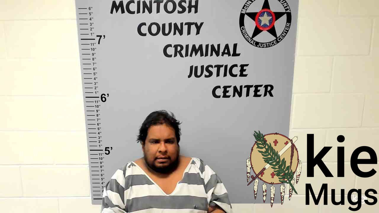 Booking photo of AARON RICHIE MCINTOSH