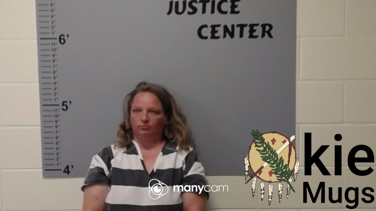 Booking photo of AMBER NICOLE BENGE