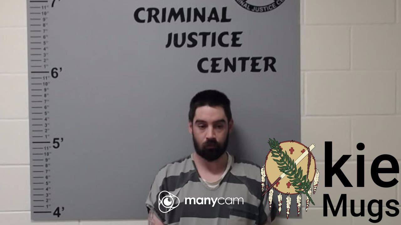 Booking photo of BRADLEY WAYNE DAVIS