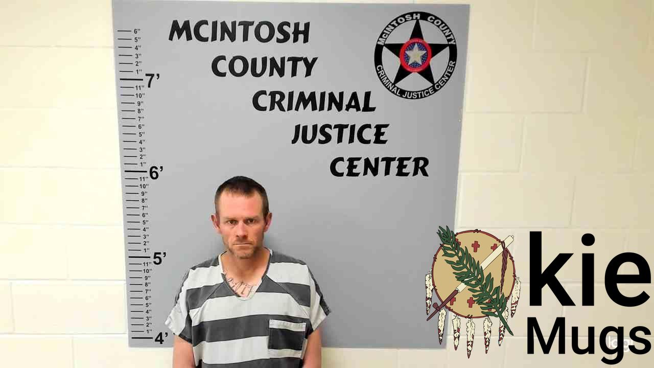 Booking photo of BRANDON MICHAEL DAVIS
