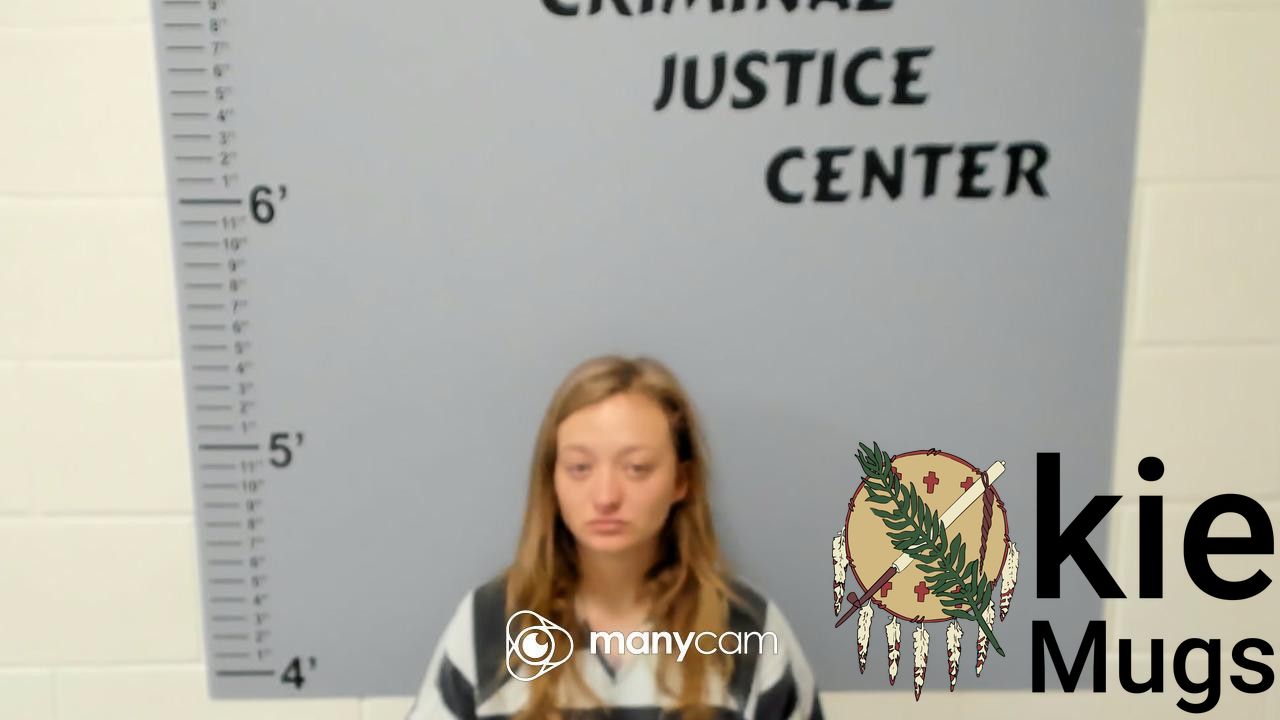Booking photo of CHAMELEON FAYE HENDRIX