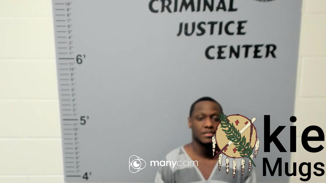 Booking photo of JADONTRAY CORTEZ HOOKS