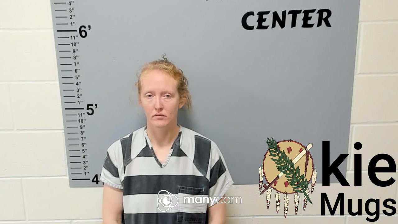Booking photo of JENNIFER MICHELE ROYAL