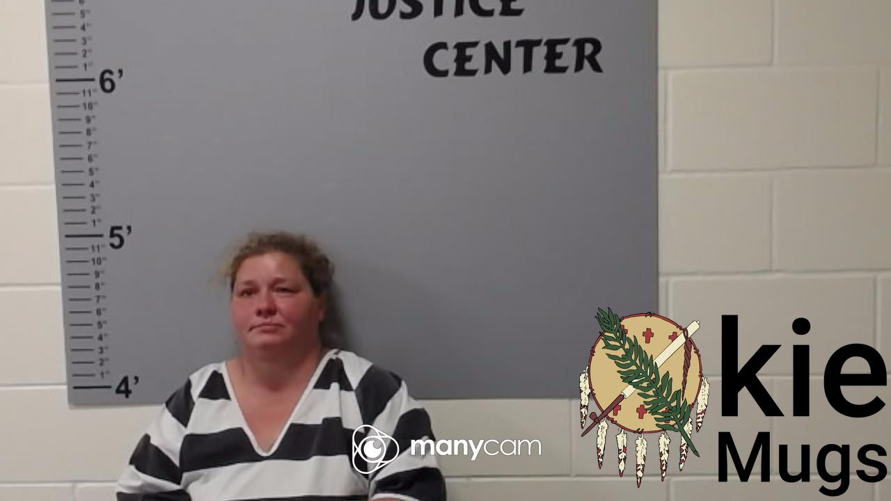 Booking photo of JENNIFUR VAN PELT