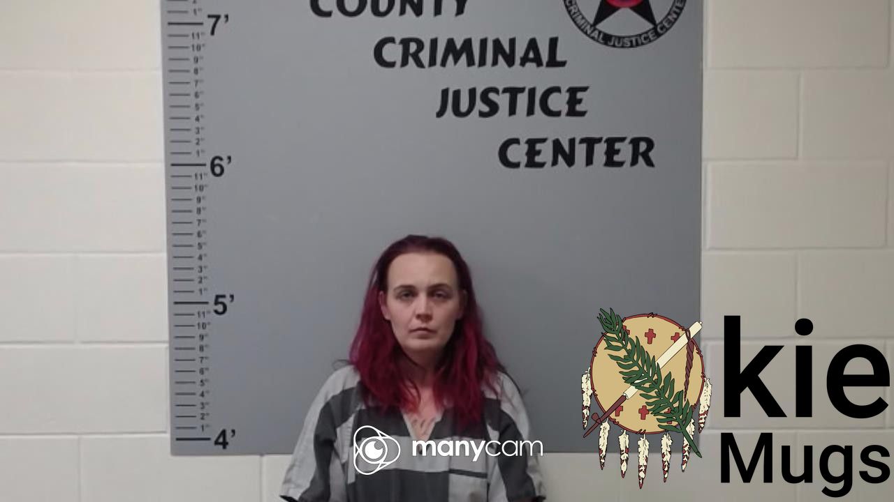 Booking photo of KATELYN MARIE DYER