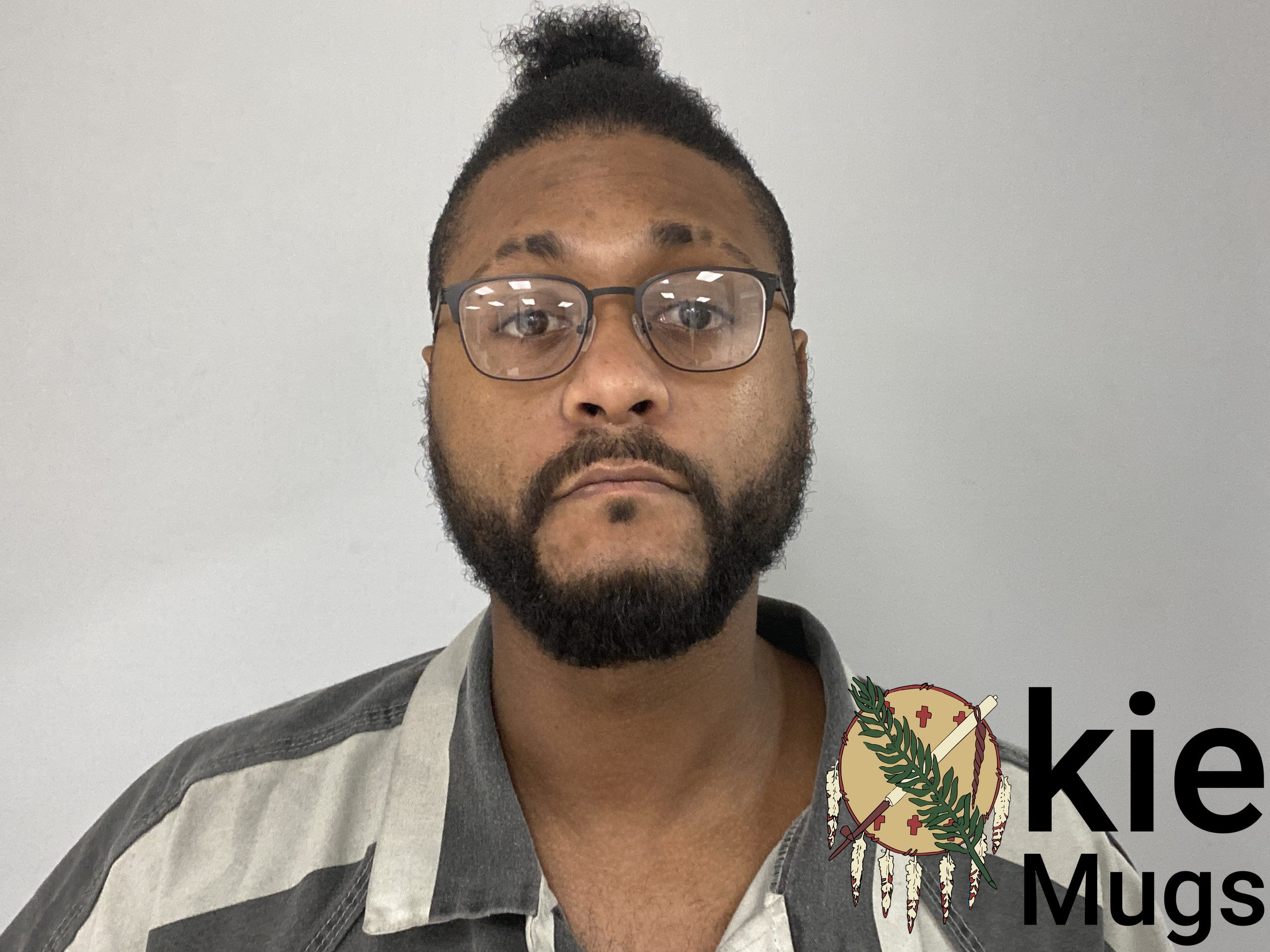 Booking photo of DEVONNIO LUSTER