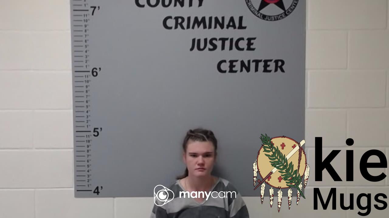 Booking photo of MACIE JANE VAUGHT