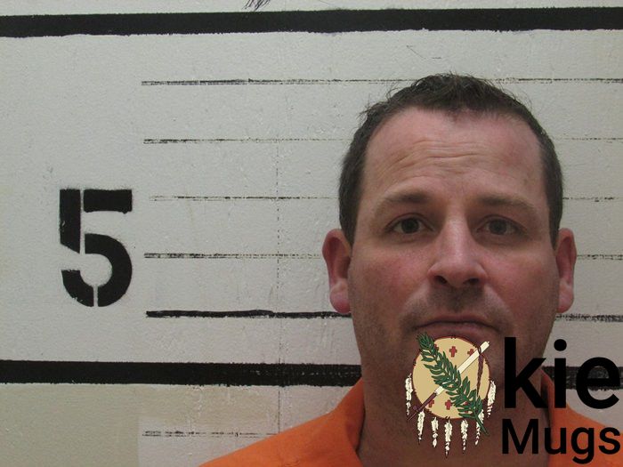 Booking photo of MARK TRAVIS REED