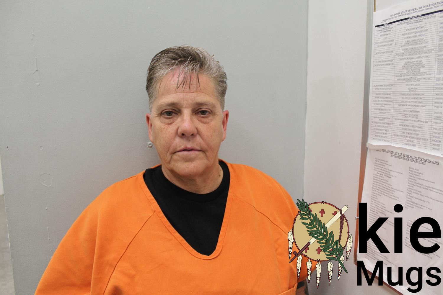 Booking photo of ROBERTA LYNN CROW