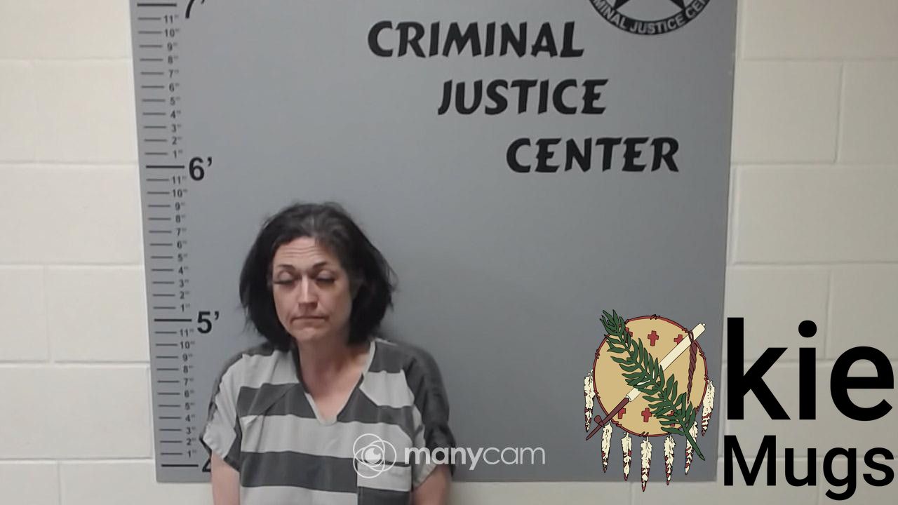 Booking photo of VERONICA D ANDERSON