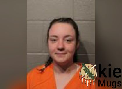 Booking photo of Izzabeth Nikole Dubois