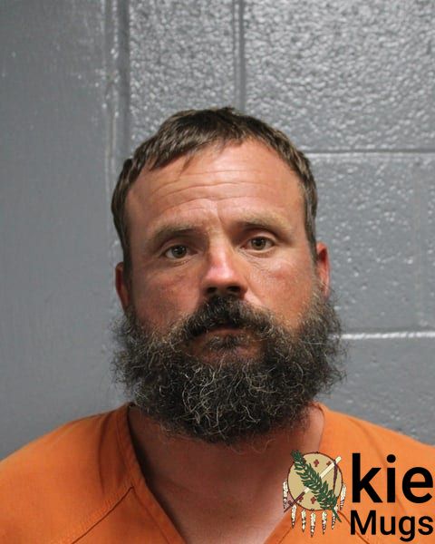 Booking photo of Travis Lee Thrash