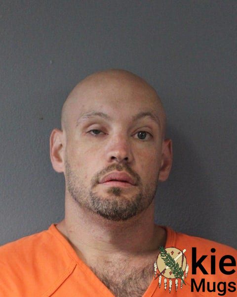 Booking photo of Taylor Ray Benningfield