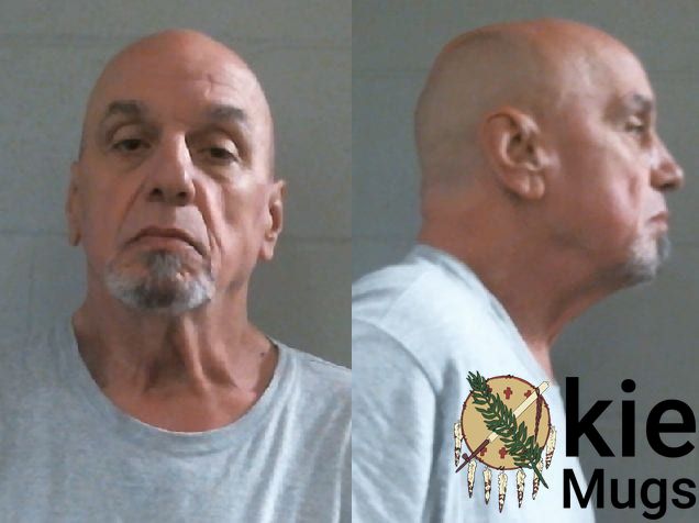 Booking photo of Michael Scott Cox