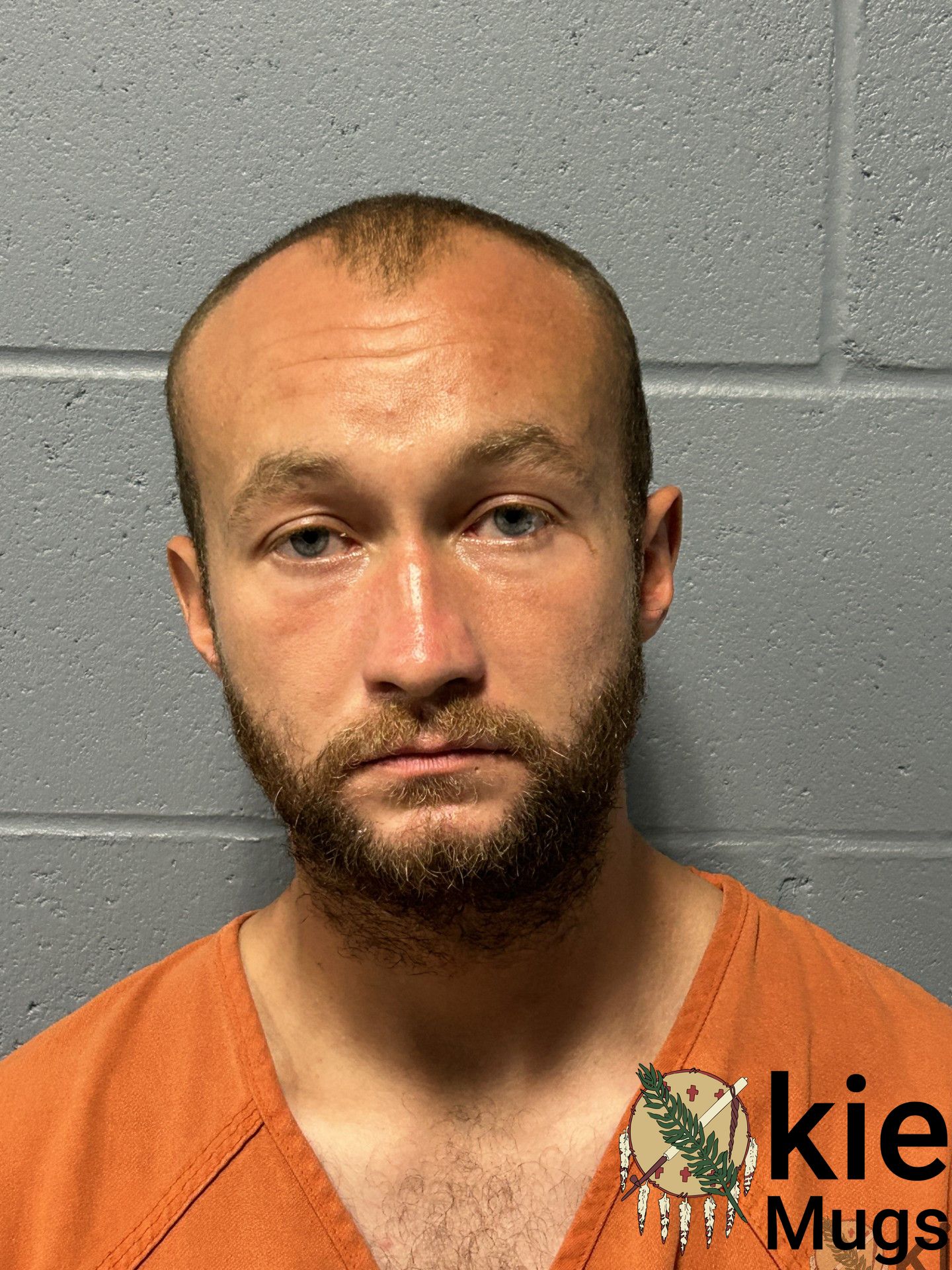 Booking photo of Evan Holt