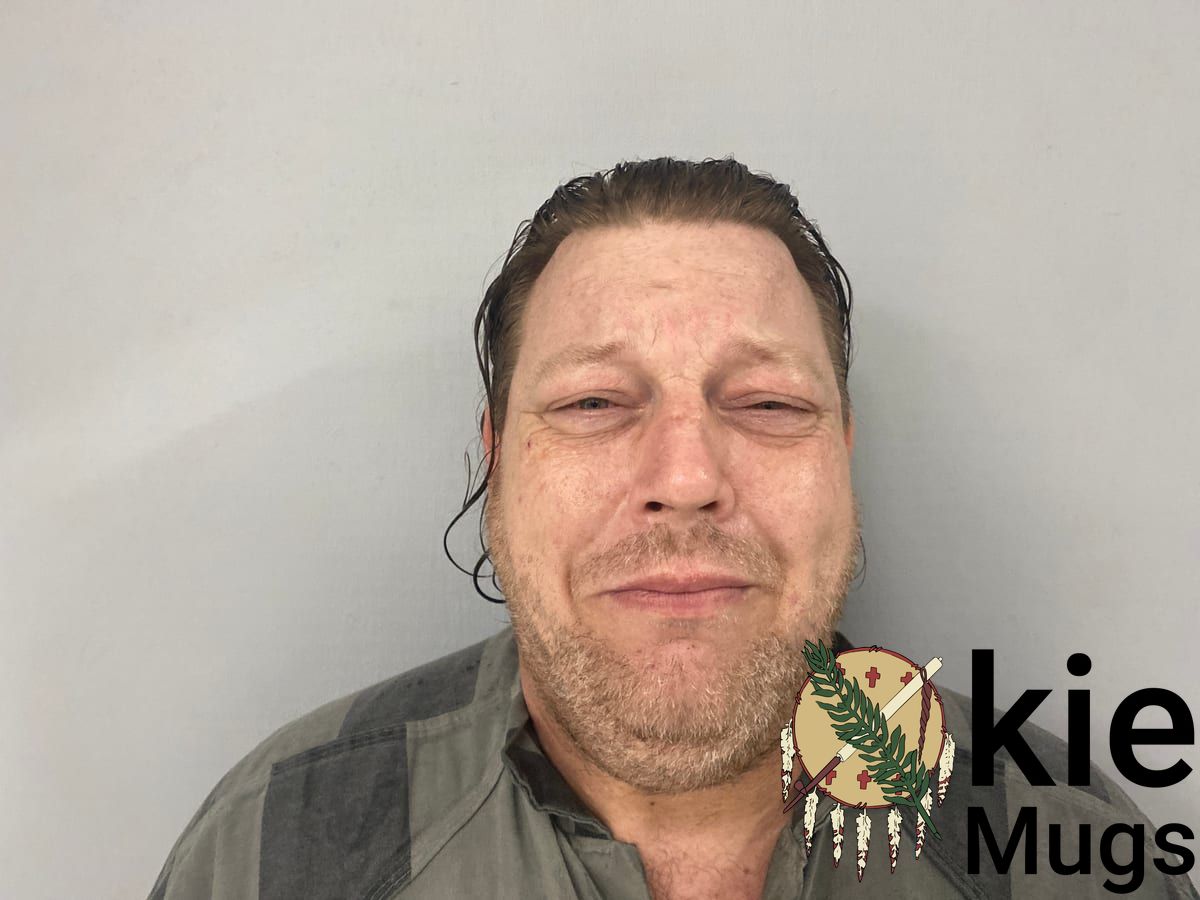 Booking photo of Justin Earles