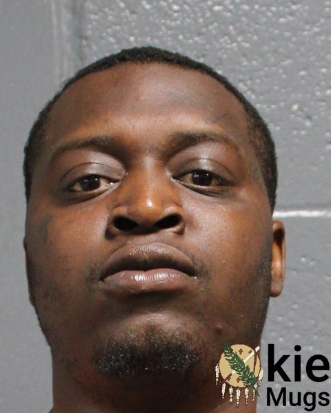 Booking photo of Robert Lee Rogers