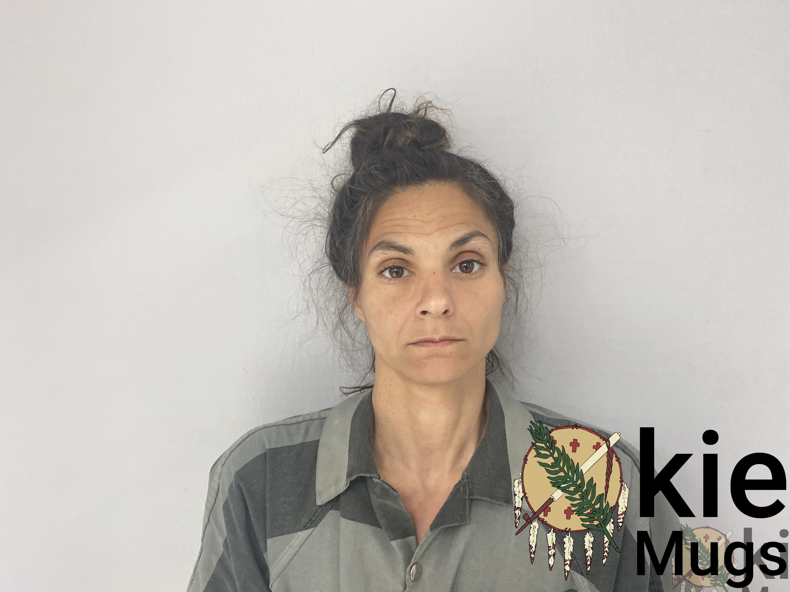 Booking photo of DESIRAE ANNIS