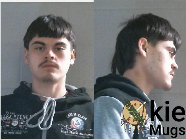 Booking photo of Christopher James Pullins
